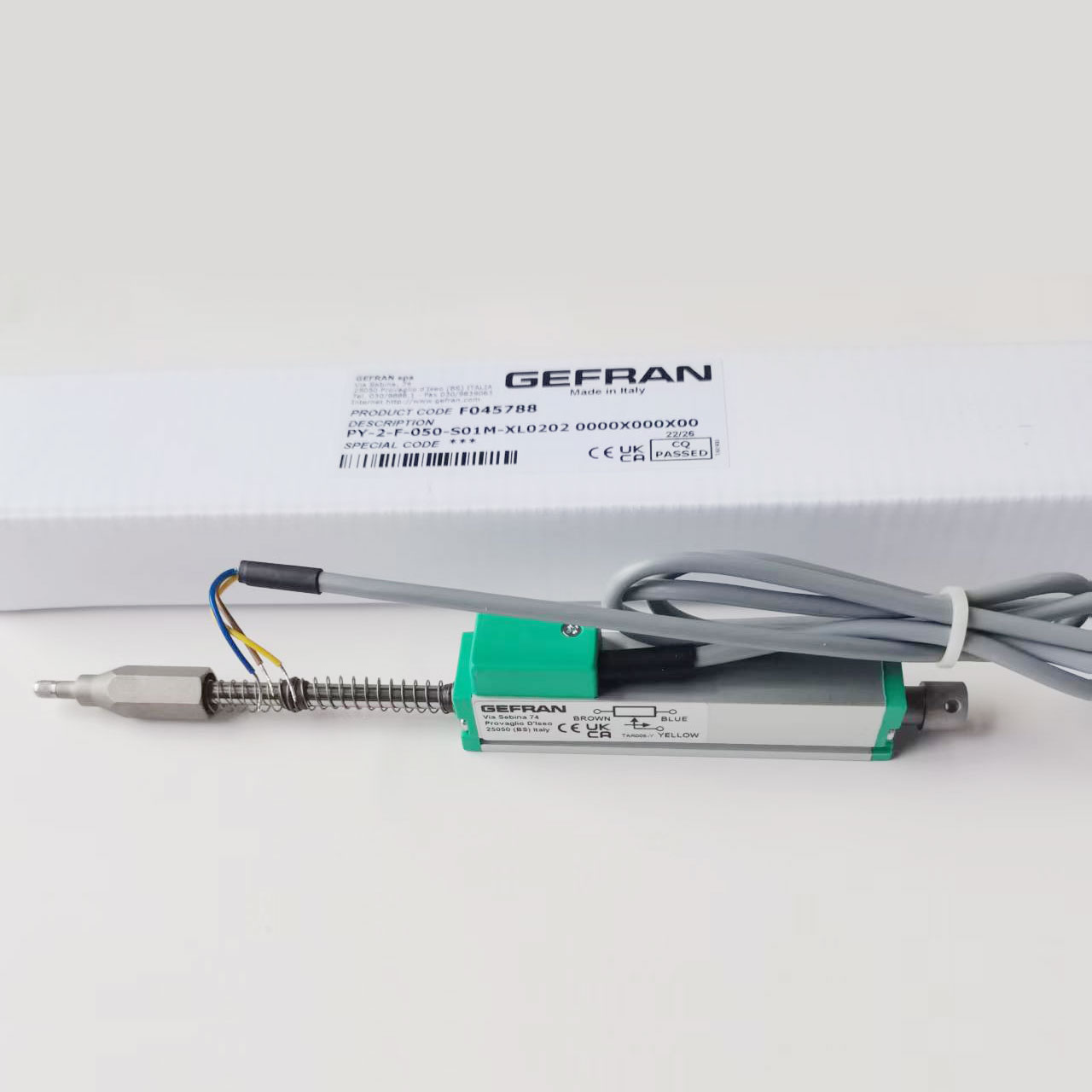 意大利GEFRAN PY-2-F-050-S01M-XL0202 拉绳位移传感器 杰佛伦